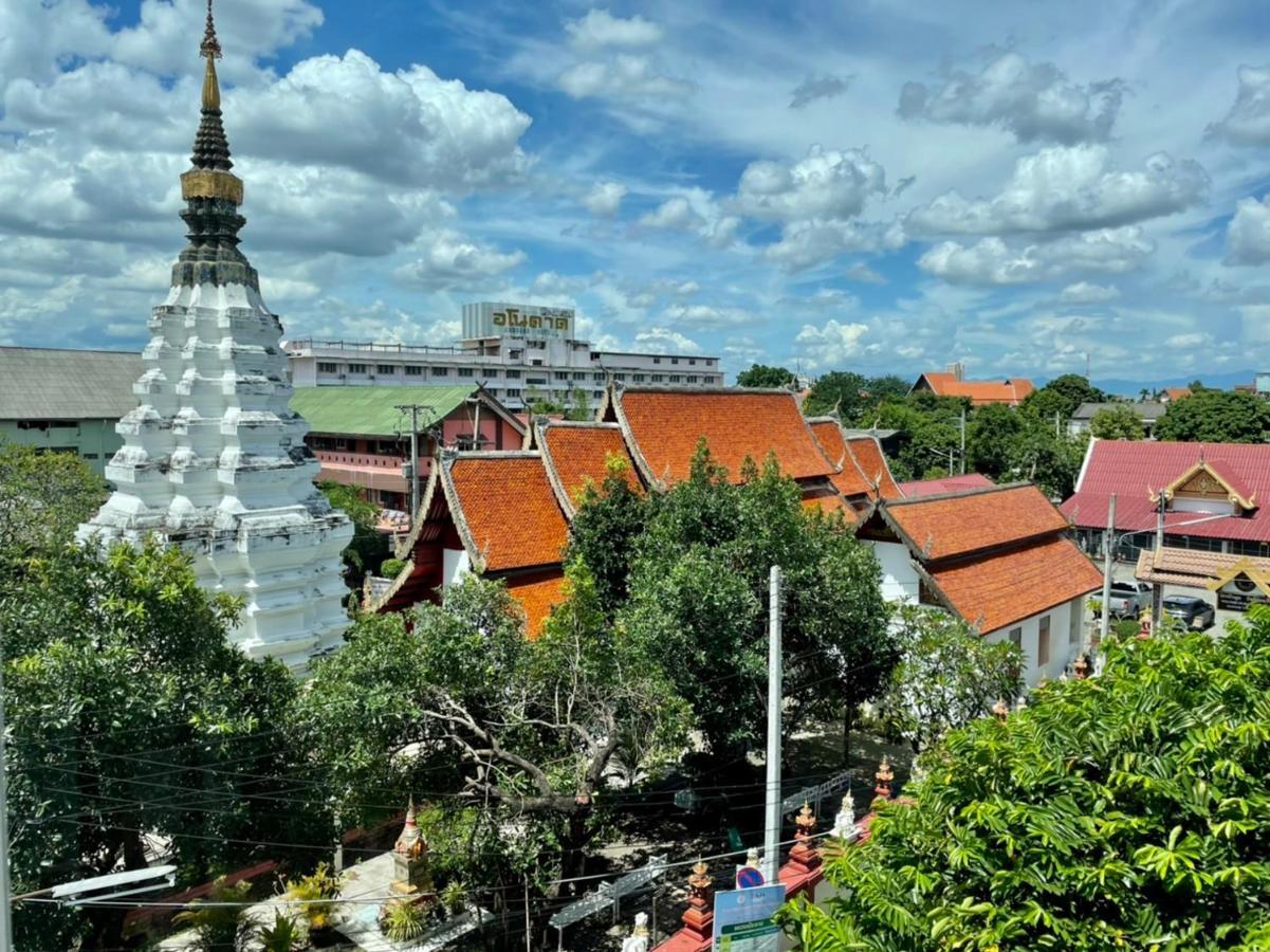 Fav Inn Town Chiang Mai Ngoại thất bức ảnh