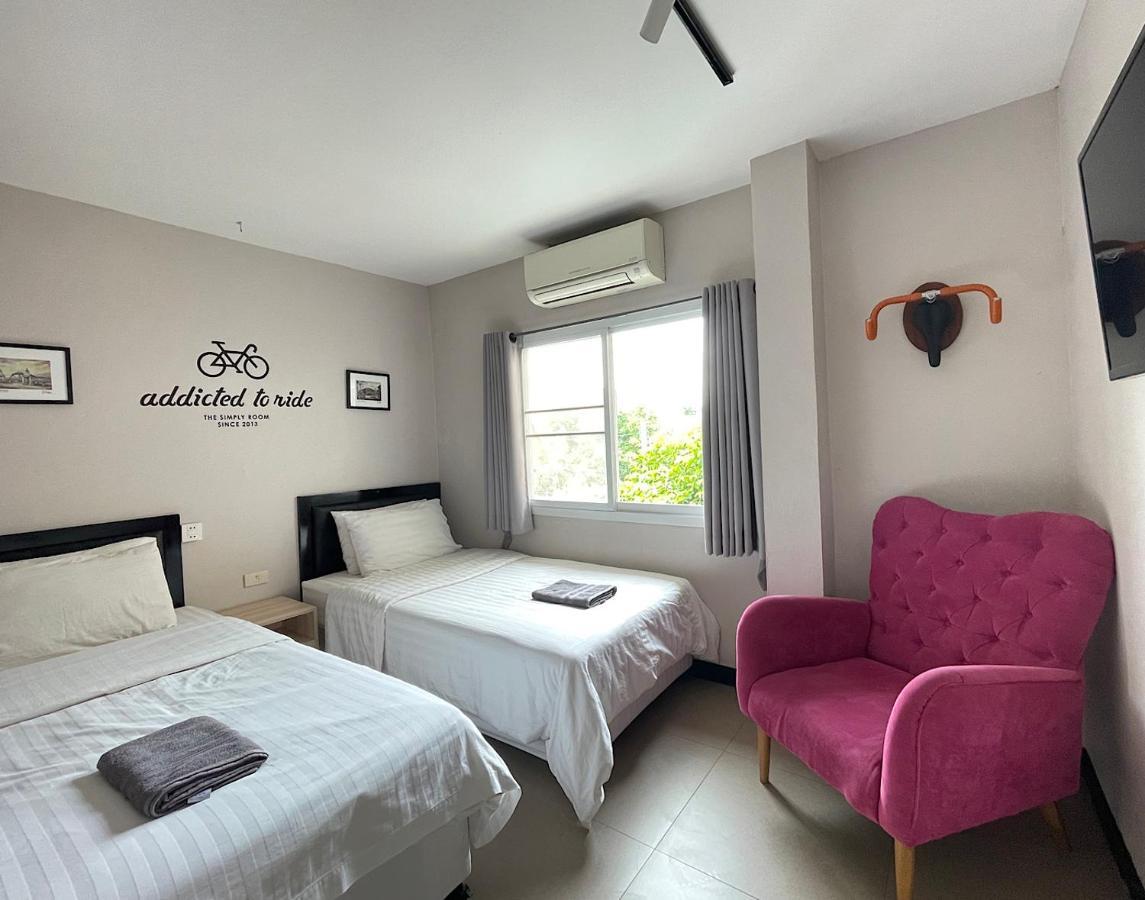 Fav Inn Town Chiang Mai Ngoại thất bức ảnh